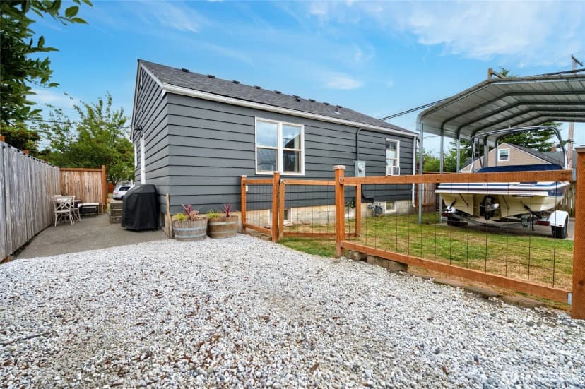 Property photo for 319 S Anacortes Street, Burlington photo 27