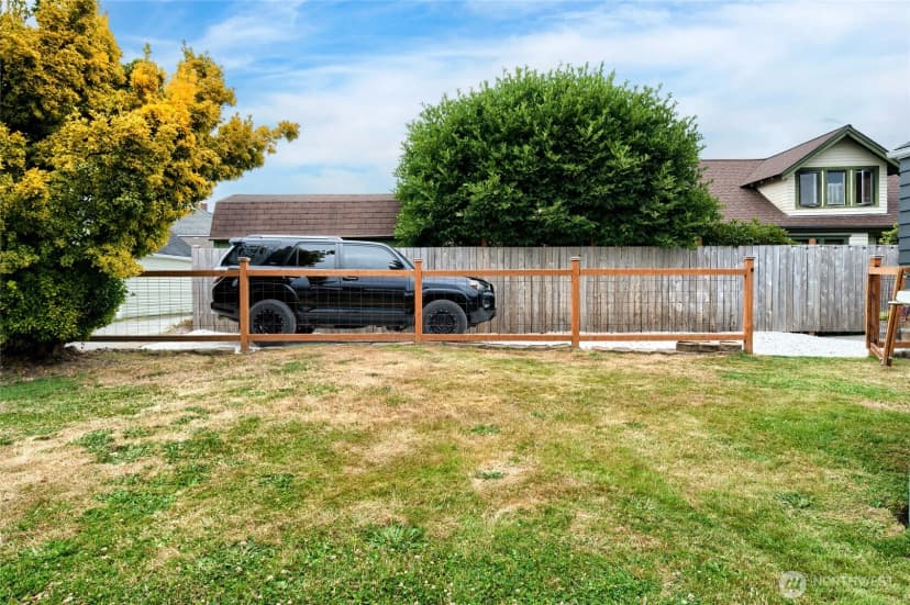Property photo for 319 S Anacortes Street, Burlington photo 28
