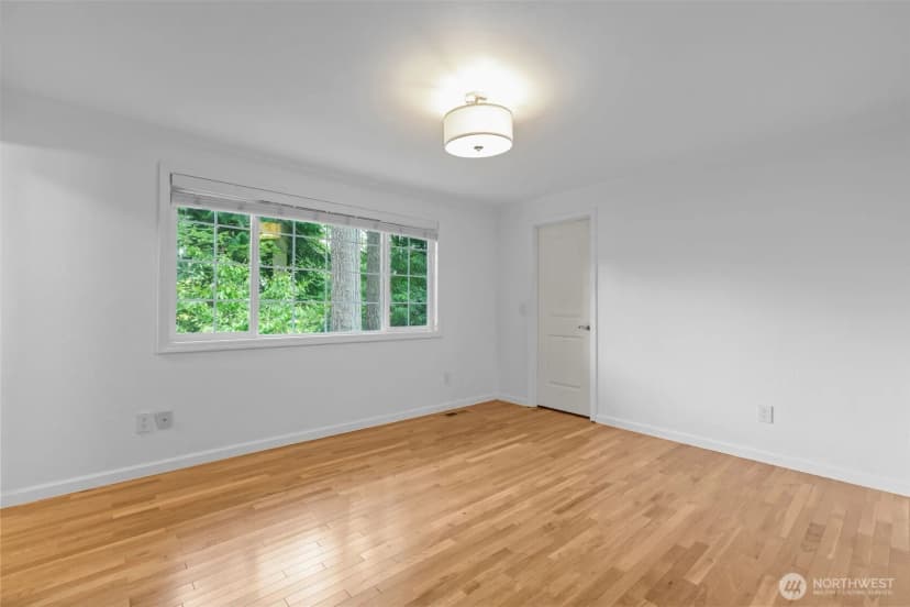 Property photo for 5701 152nd Street Sw, Edmonds photo 17