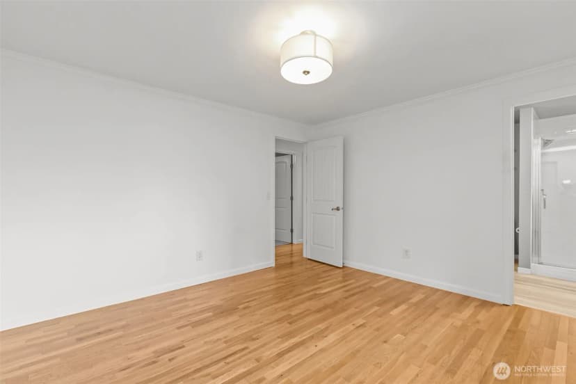 Property photo for 5701 152nd Street Sw, Edmonds photo 19