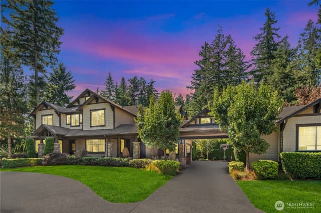 Property photo for 9005 225th Avenue Ne, Redmond