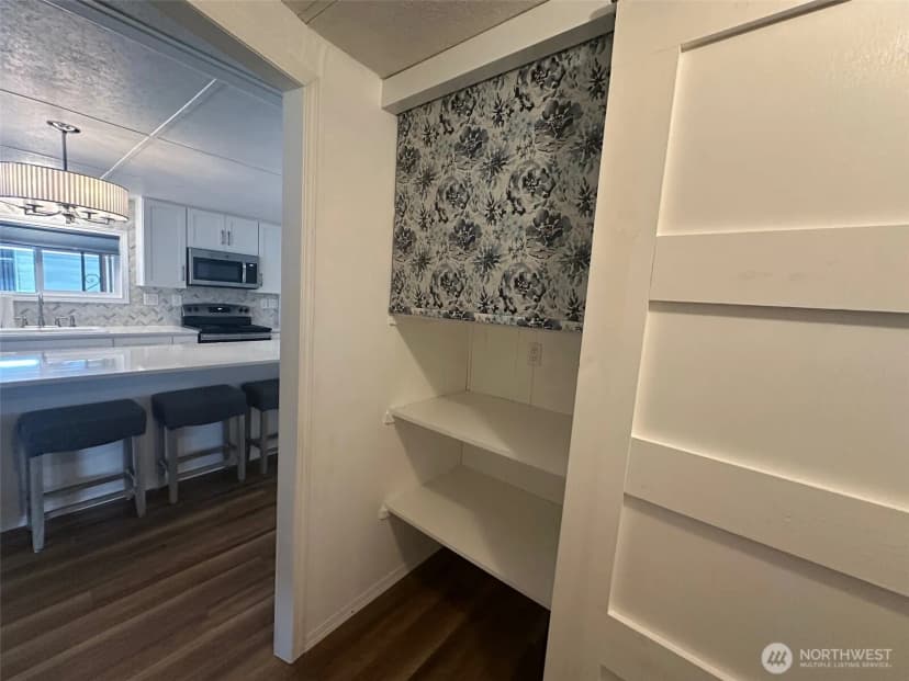 Property photo for 21916 107th Place Se, Kent photo 14