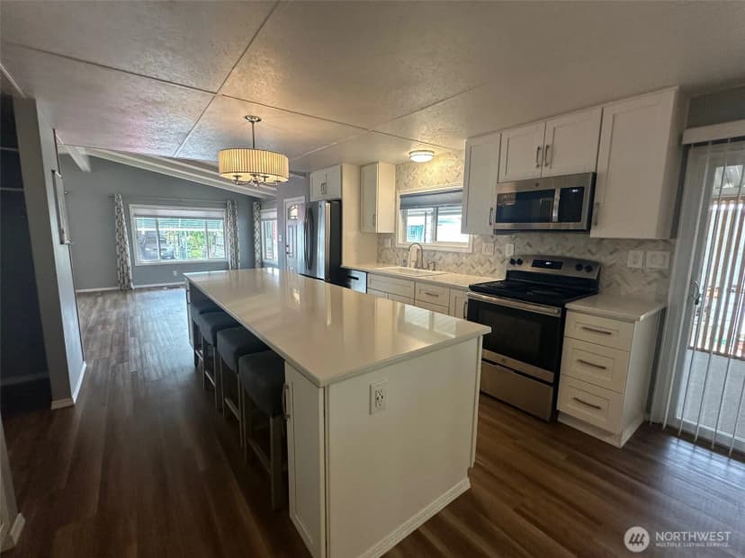 Property photo for 21916 107th Place Se, Kent photo 12