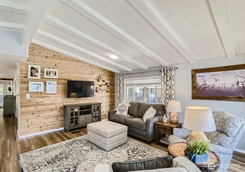 Property photo for 21916 107th Place Se, Kent photo 6