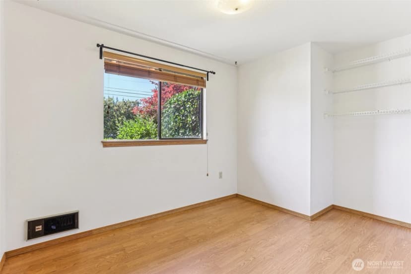 Property photo for 2911 88th Street Se, Everett photo 13