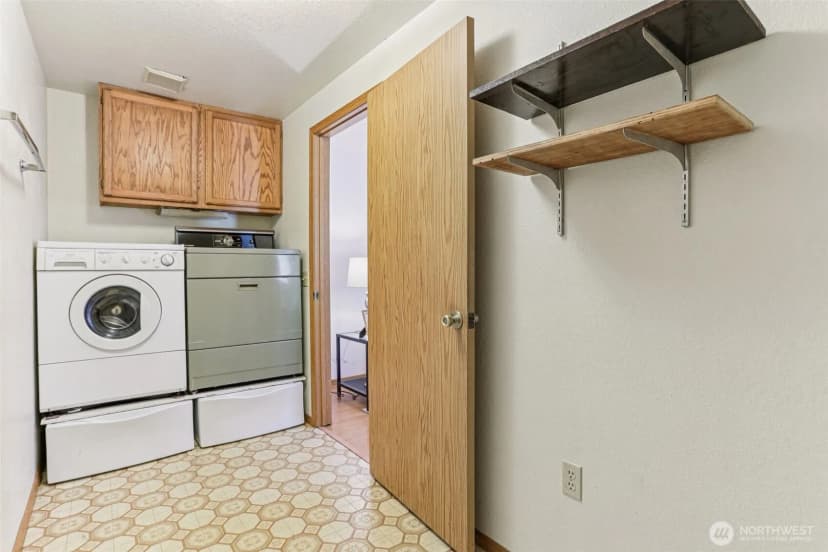 Property photo for 2911 88th Street Se, Everett photo 17
