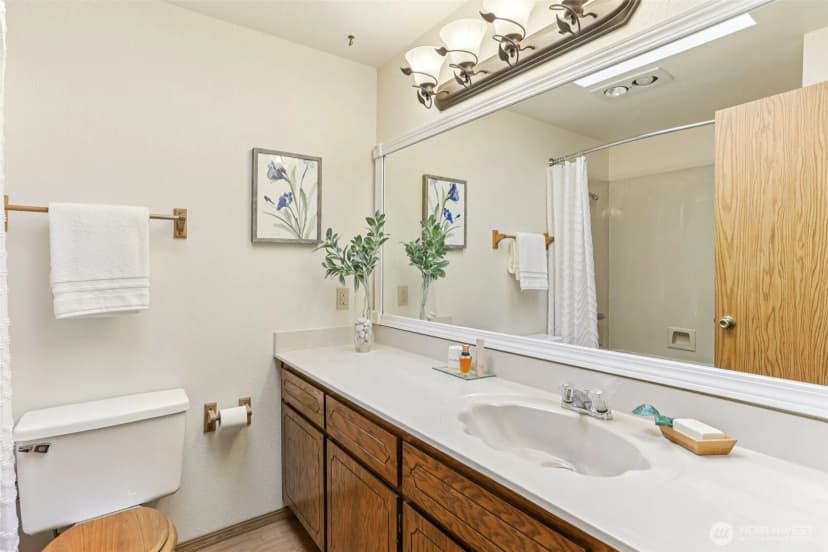 Property photo for 2911 88th Street Se, Everett photo 16