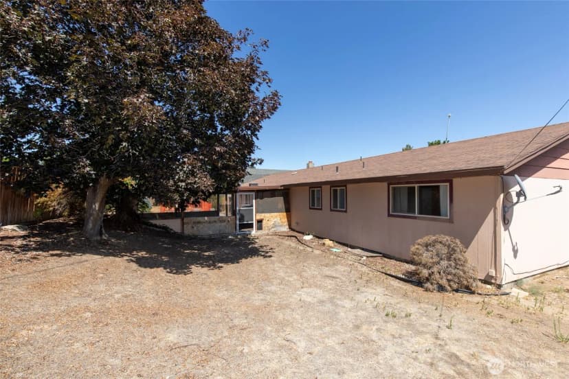Property photo for 709 Sunrise Drive, Omak photo 15