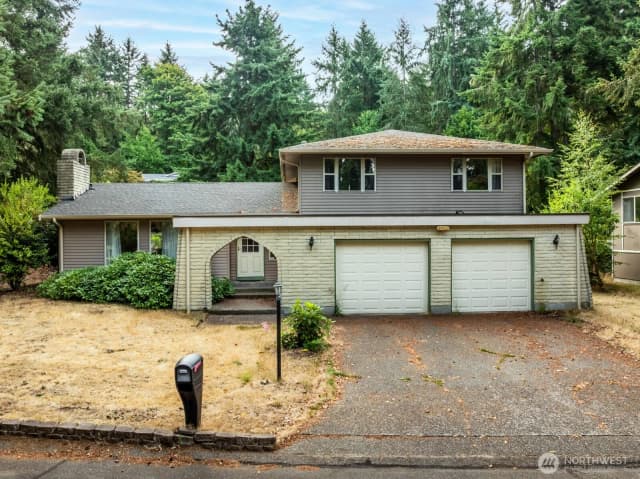 Property photo for 8902 45th Street W, University Place