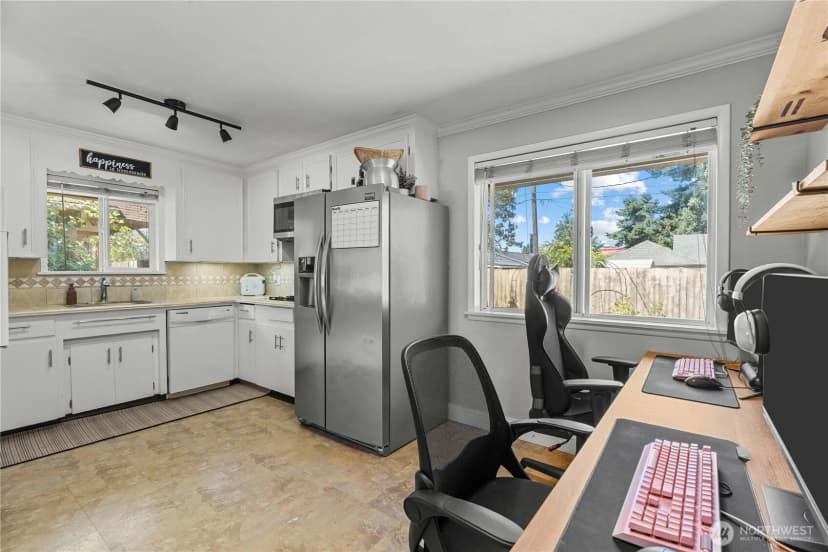 Property photo for 815 6th Street Se, Auburn photo 16
