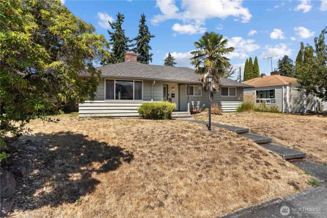 Property photo for 815 6th Street Se, Auburn photo 4