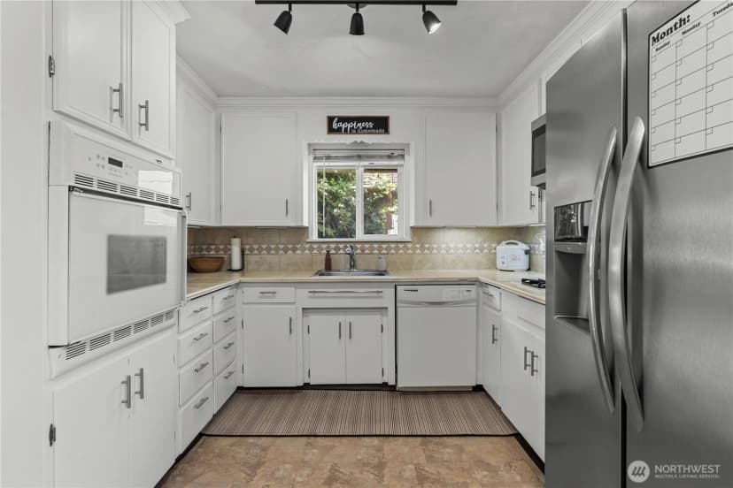 Property photo for 815 6th Street Se, Auburn photo 14