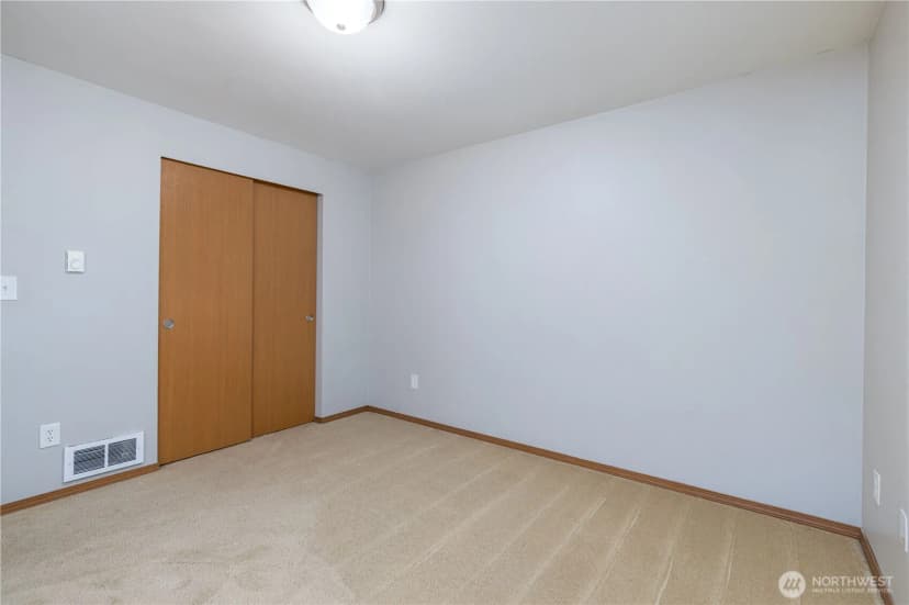 Property photo for 151 E Galway Road, Shelton photo 12