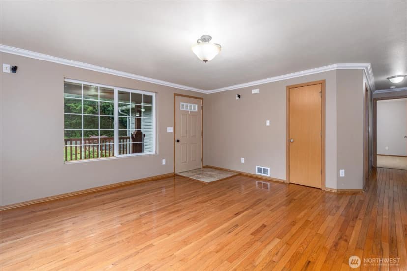 Property photo for 151 E Galway Road, Shelton photo 5