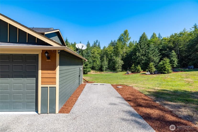 Property photo for 25473 Morford Street, Sedro Woolley photo 2