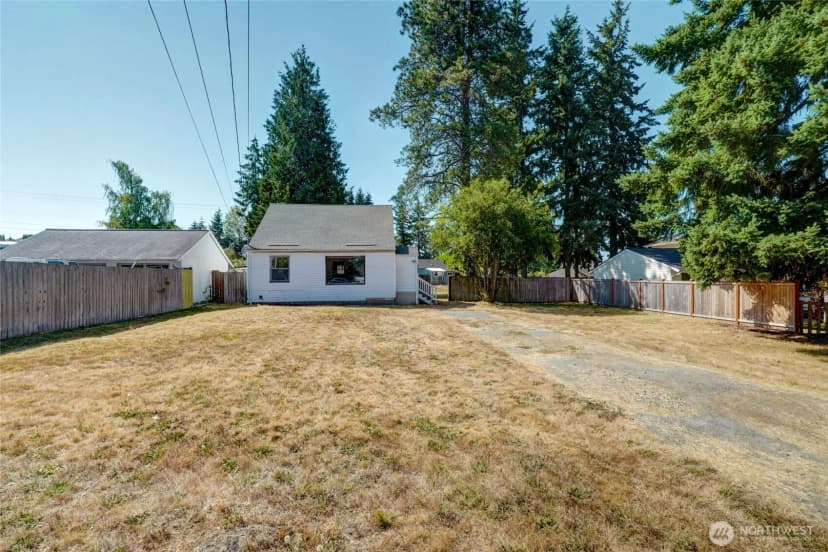 Property photo for 6430 Elliott Way, Everett photo 5