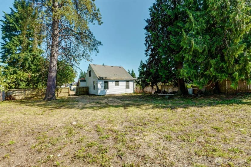 Property photo for 6430 Elliott Way, Everett photo 8
