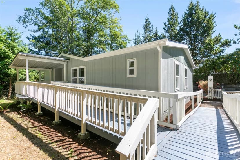 Property photo for 2601 250th Street, Ocean Park photo 4