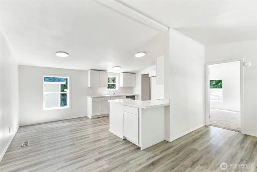Property photo for 2601 250th Street, Ocean Park photo 8
