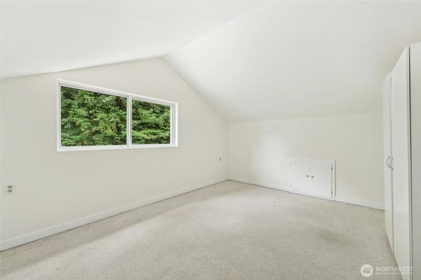 Property photo for 812 Wynwood Drive, Kent photo 22