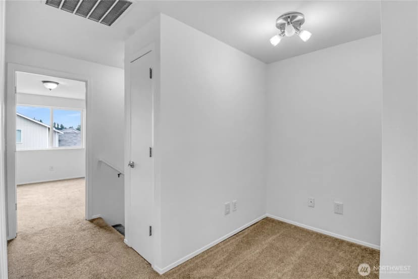 Property photo for 9989 Greenleaf Loop Se, Yelm photo 20