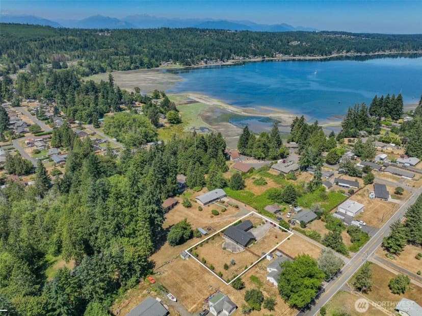 Property photo for 5245 Nw Erlands Point Rd, Bremerton photo 15