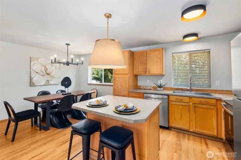 Property photo for 9520 206th Avenue E, Bonney Lake photo 11