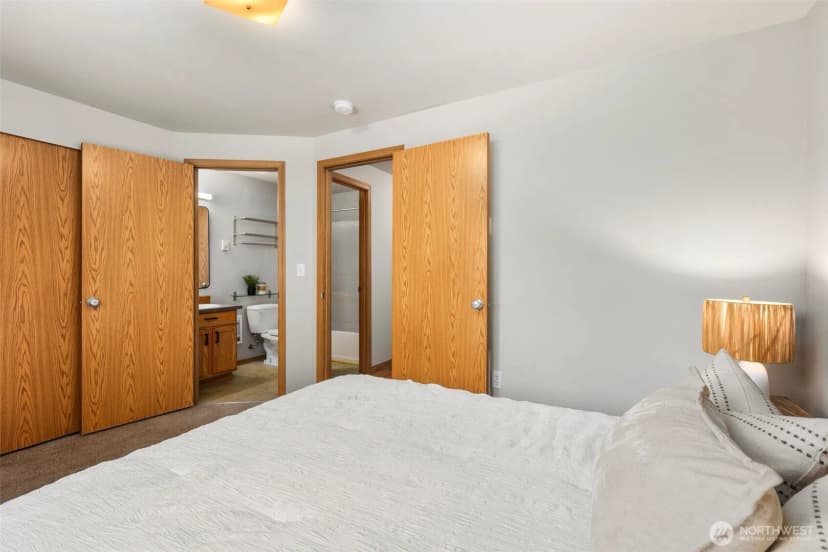Property photo for 9520 206th Avenue E, Bonney Lake photo 20