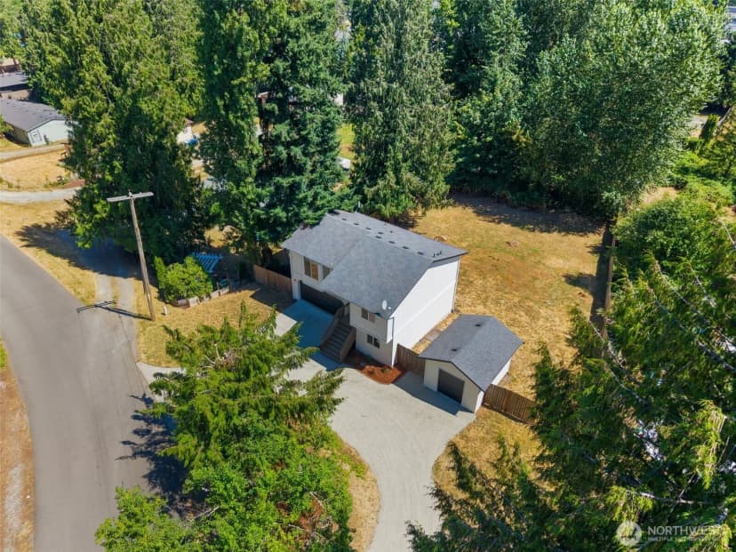 Property photo for 9520 206th Avenue E, Bonney Lake photo 35