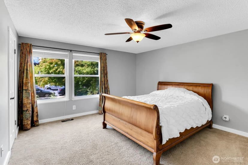 Property photo for 1420 Ginkgo Street Se, Auburn photo 9