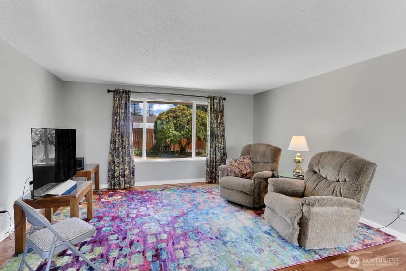 Property photo for 1420 Ginkgo Street Se, Auburn photo 3