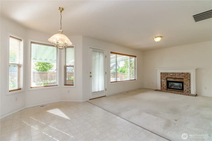Property photo for 525 Sorenson Street, Buckley photo 9