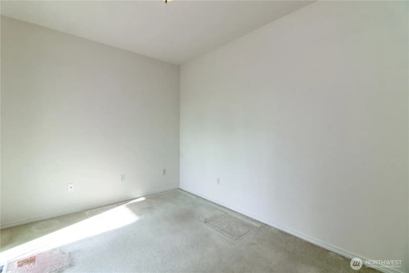 Property photo for 525 Sorenson Street, Buckley photo 12