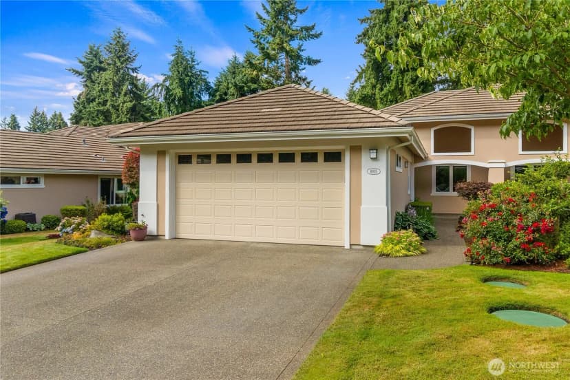 Property photo for 6905 Fairway Lane Se, Olympia photo 4