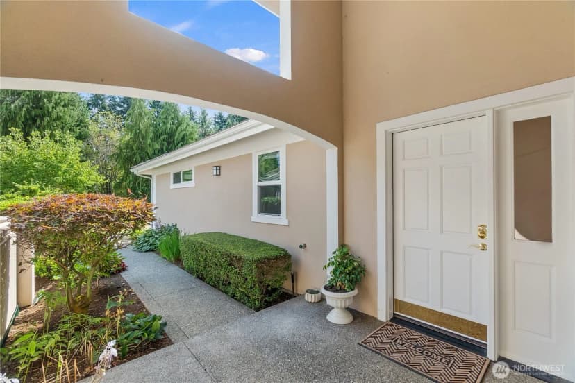 Property photo for 6905 Fairway Lane Se, Olympia photo 6