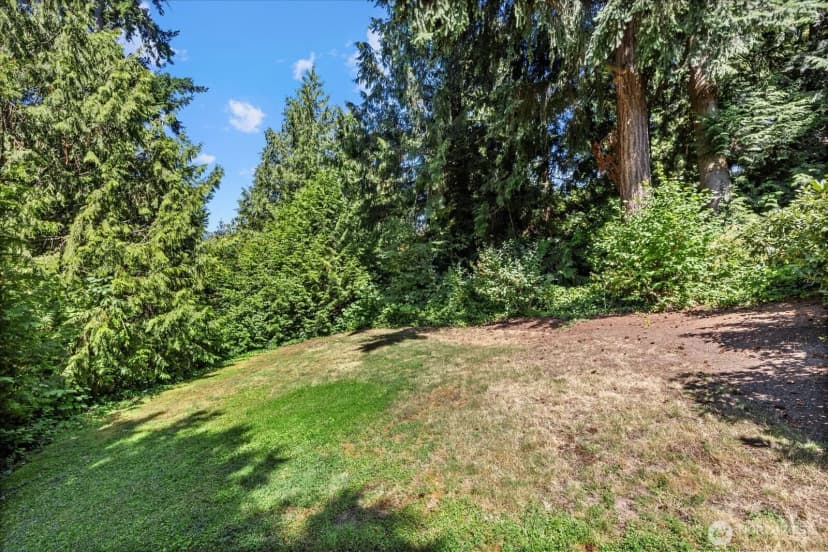 Property photo for 7104 Ne 118th Street, Kirkland photo 29