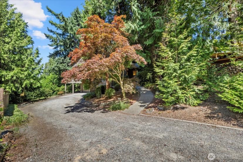 Property photo for 7104 Ne 118th Street, Kirkland photo 25