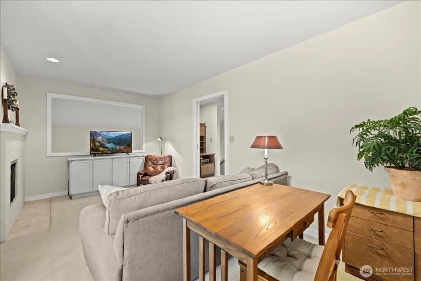 Property photo for 7104 Ne 118th Street, Kirkland photo 12