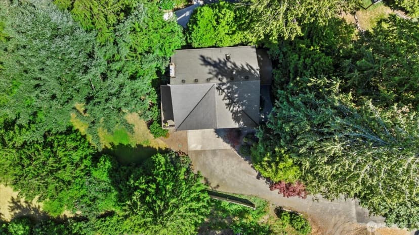 Property photo for 7104 Ne 118th Street, Kirkland photo 28