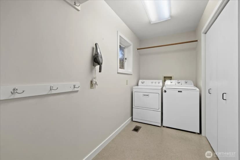 Property photo for 7104 Ne 118th Street, Kirkland photo 19