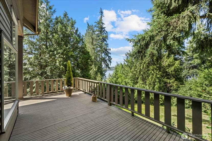 Property photo for 7104 Ne 118th Street, Kirkland photo 21