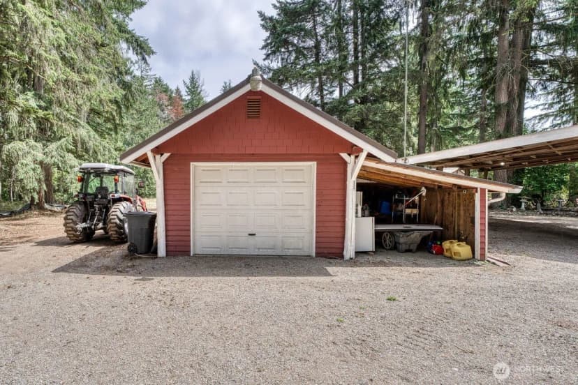 Property photo for 7258 Se Fragaria Road, Olalla photo 2