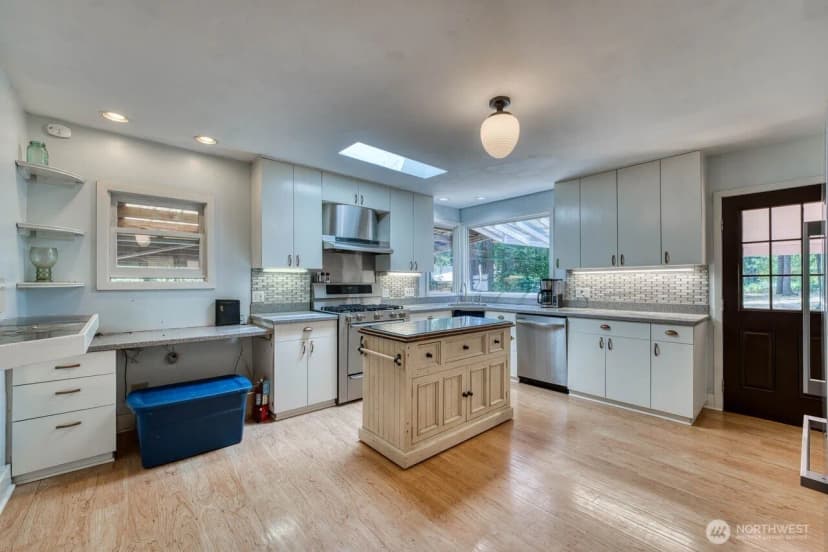 Property photo for 7258 Se Fragaria Road, Olalla photo 10