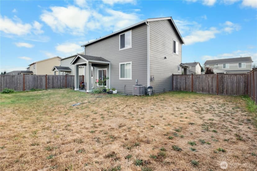 Property photo for 13813 67th Avenue E, Puyallup photo 32