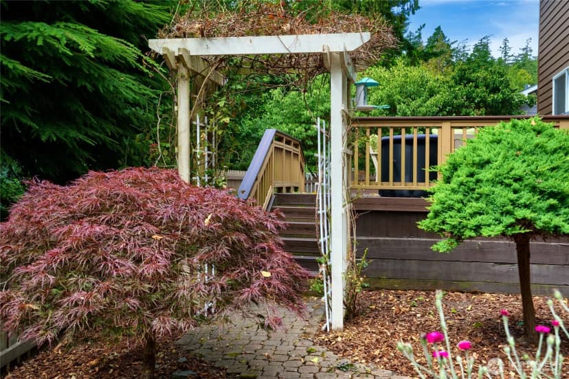 Property photo for 2311 Forest View Lane, Anacortes photo 36