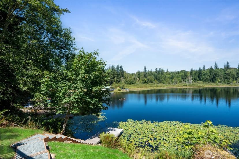 Property photo for 13615 Twin Lakes Drive E, Graham photo 30