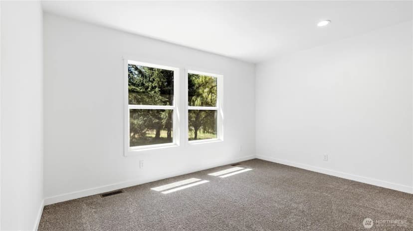Property photo for 1019 Harmony Road, Oak Harbor photo 22