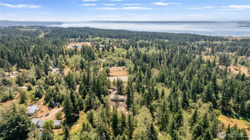 Property photo for 1019 Harmony Road, Oak Harbor photo 40