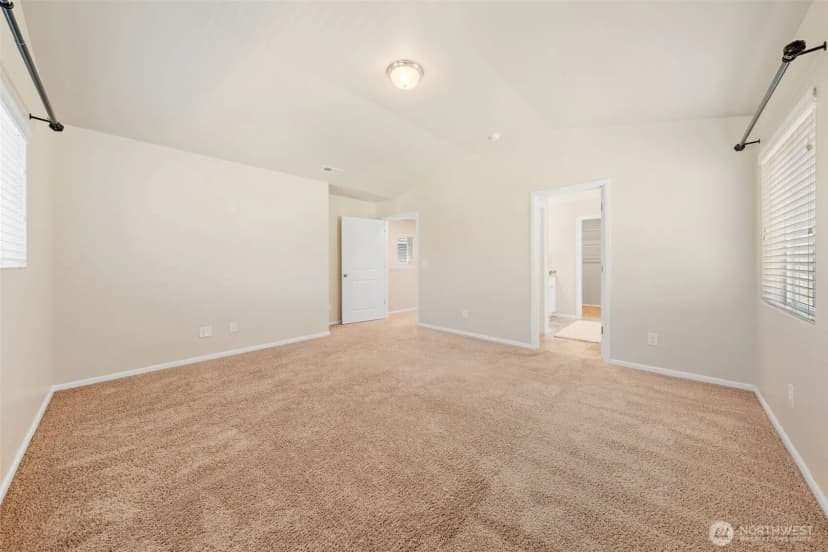 Property photo for 3429 Juno Street Ne, Lacey photo 18
