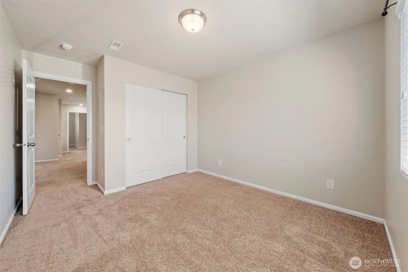 Property photo for 3429 Juno Street Ne, Lacey photo 25